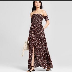 🔥Maxi black floral off shoulder dress